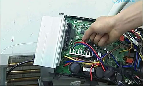 广汉美的空调电话是多少